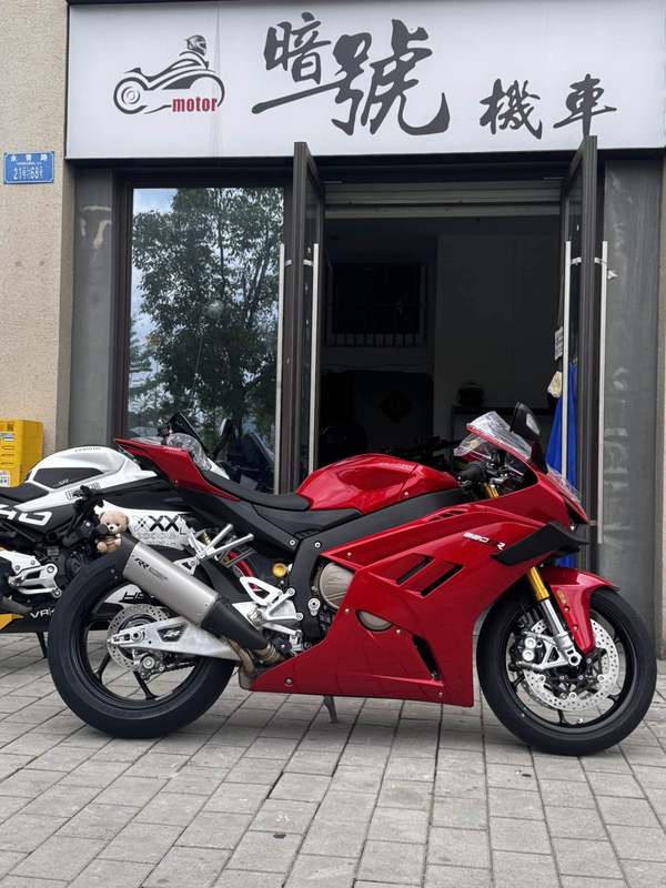 二手张雪机车820RR