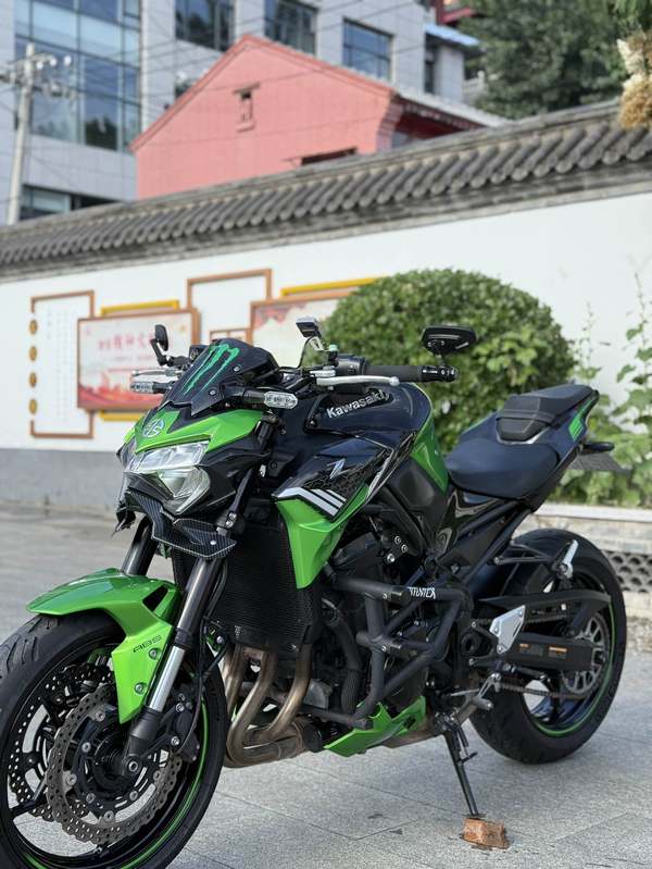二手川崎Z900