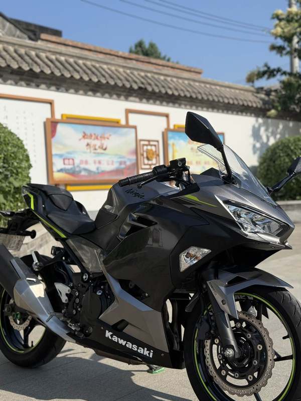 二手川崎Ninja 400