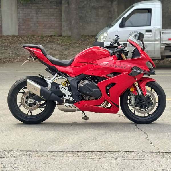 二手QJMOTOR赛600