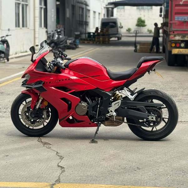 二手QJMOTOR赛600