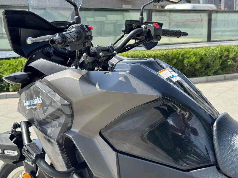 二手川崎Versys-X 300 