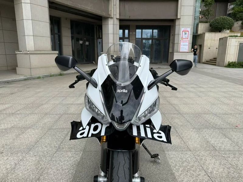 二手阿普利亚RS 660 