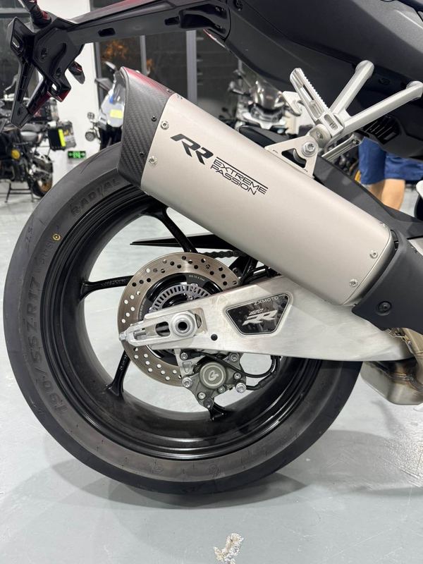 二手张雪机车820RR