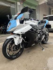 二手贝纳利龙卷风 Tornado 302R