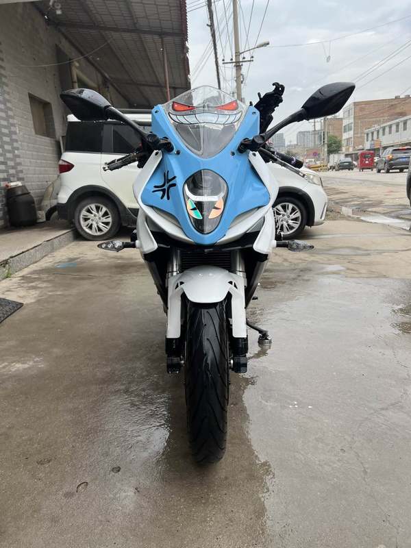 二手贝纳利龙卷风 Tornado 302R