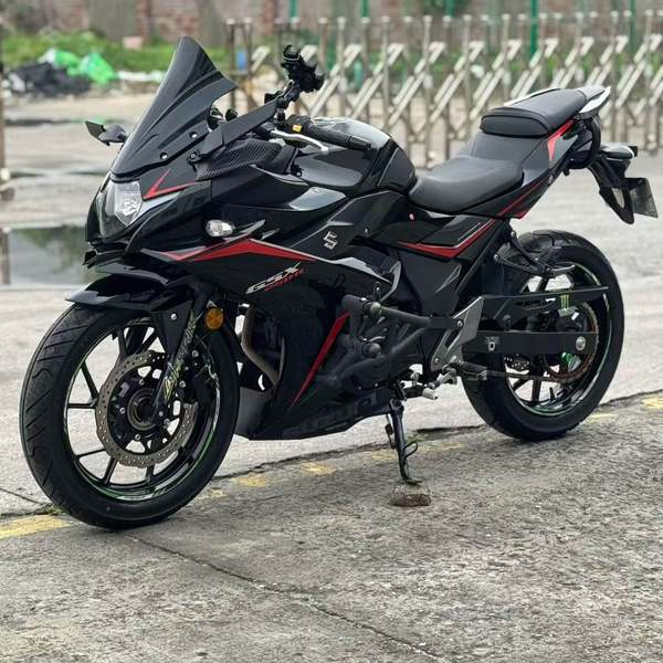 二手豪爵铃木GSX250R