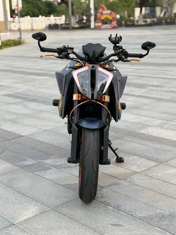 二手KTMR2R1290 Super Duke