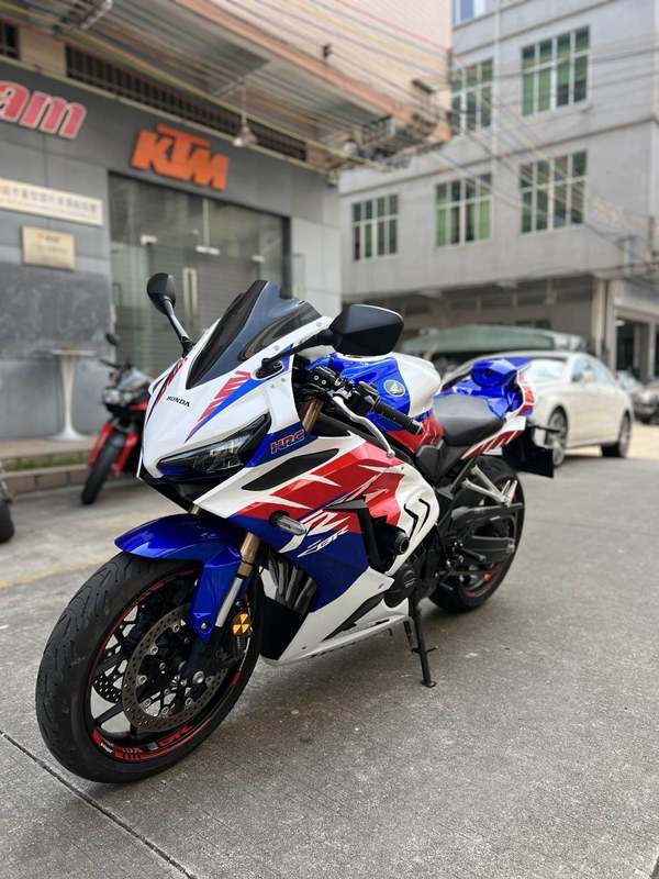 二手本田CBR650R