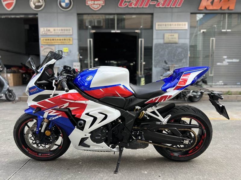 二手本田CBR650R