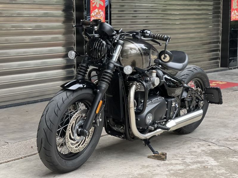 二手凯旋Bonneville Bobber