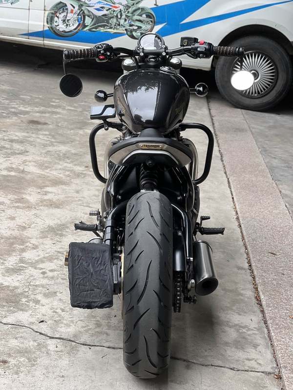 二手凯旋Bonneville Bobber