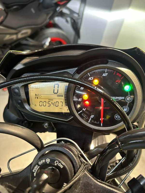 二手凯旋Street Triple 765