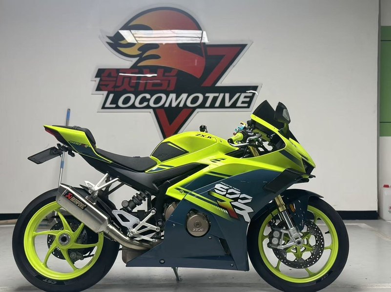二手张雪机车500RR