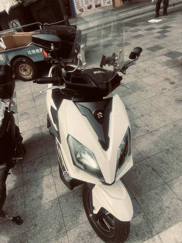 二手济南铃木UY125