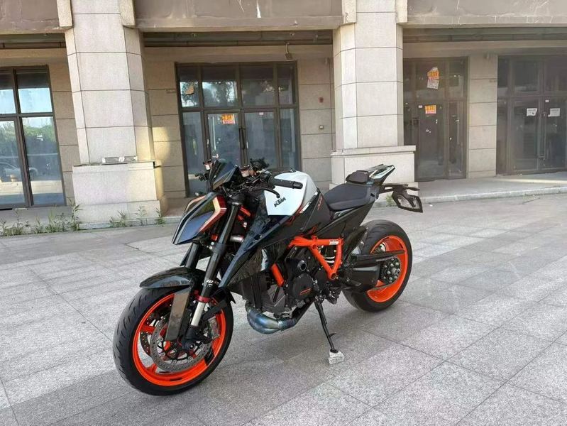 二手KTMR2R1290 Super Duke