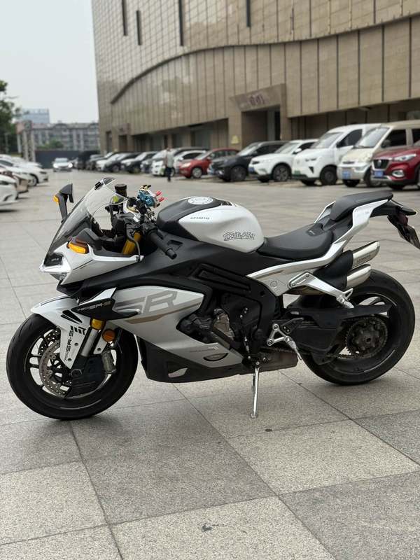 二手春风750SR-S