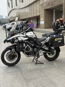 二手贝纳利金鹏 TRK502