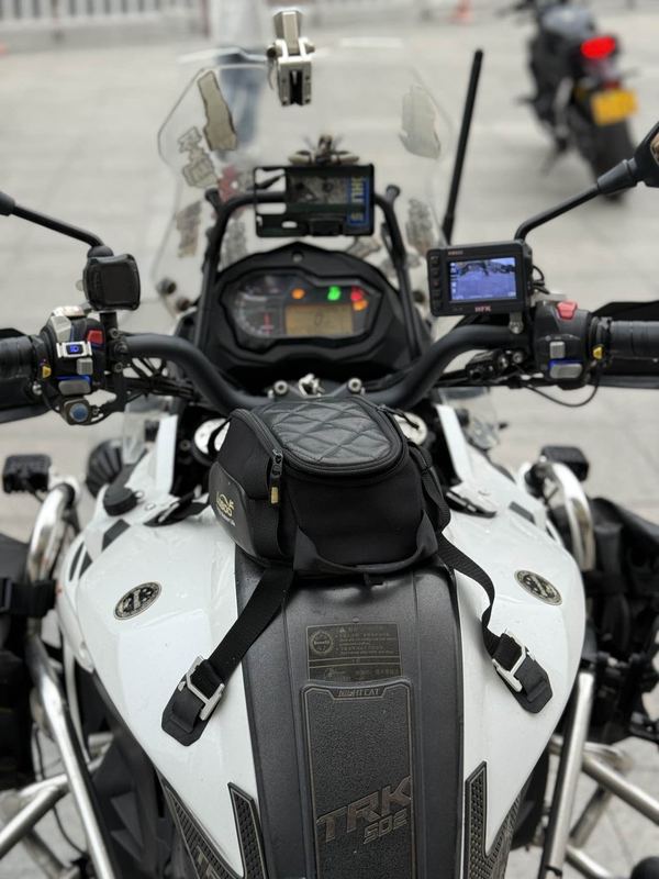 二手贝纳利金鹏 TRK502