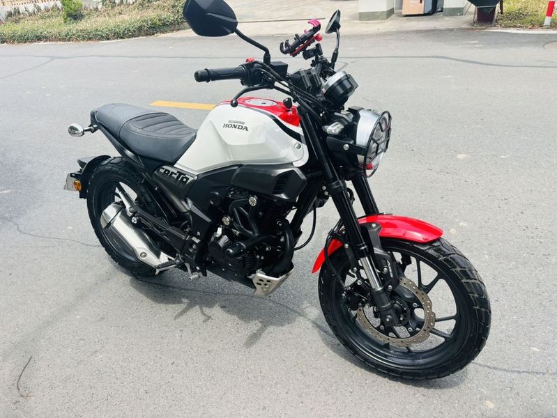 二手新大洲本田CBF190TR