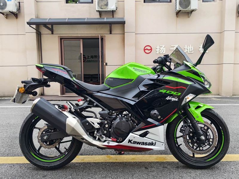 二手川崎Ninja 400