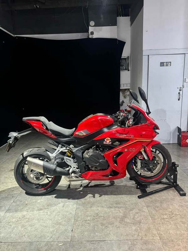 二手QJMOTOR赛800