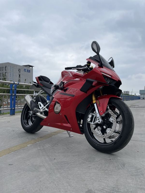 二手张雪机车500RR