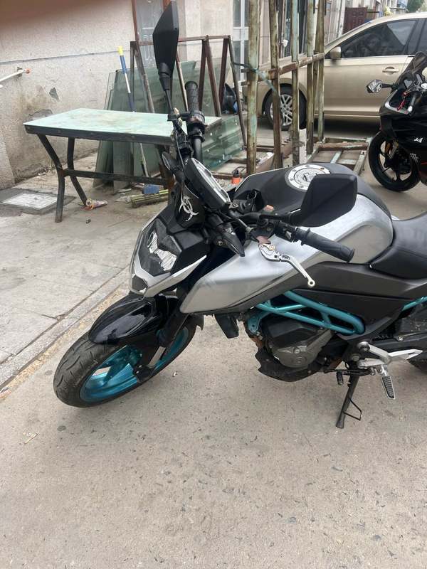 二手春风250NK