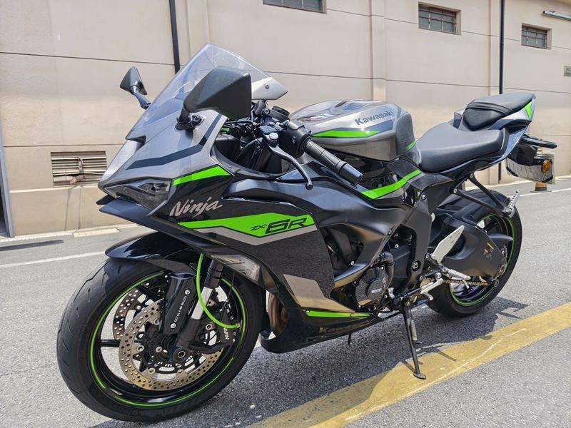 二手川崎Ninja ZX-6R 