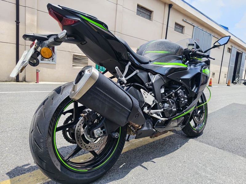 二手川崎Ninja ZX-6R 