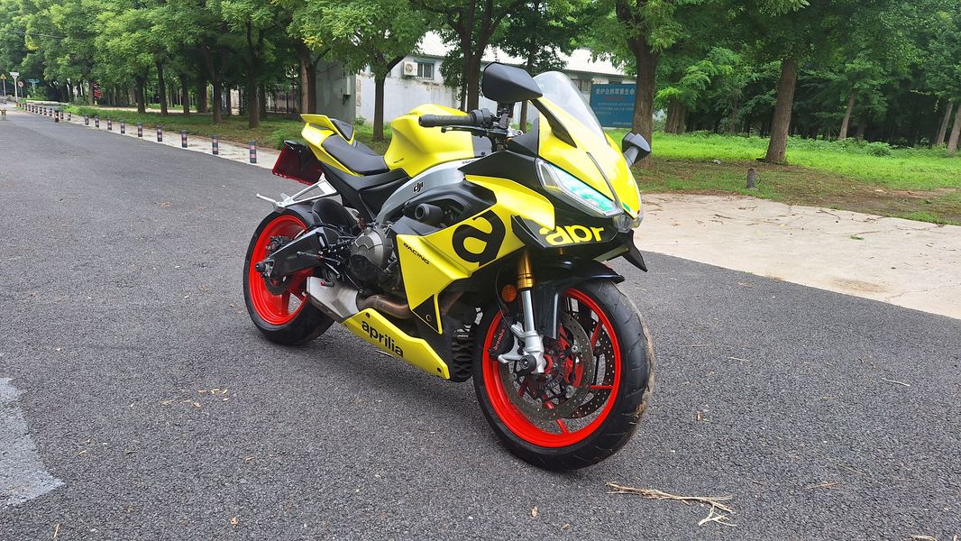 二手阿普利亚RS 660 