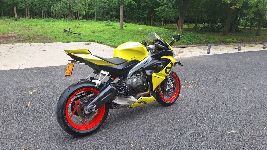 二手阿普利亚RS 660 