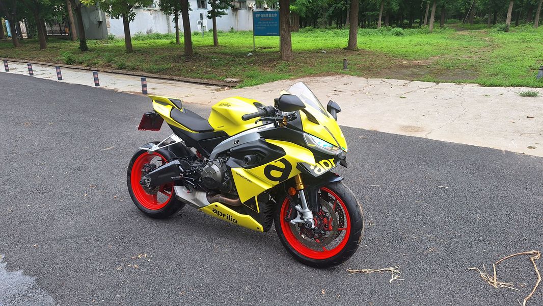 二手阿普利亚RS 660 