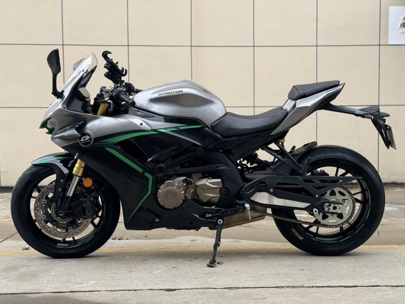 二手QJMOTOR赛600