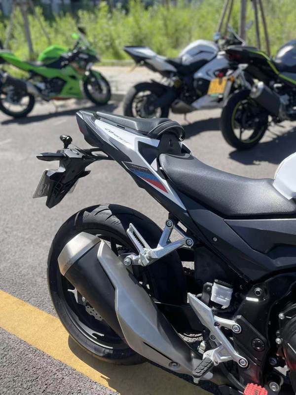 二手本田CB400F
