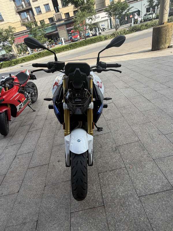 二手宝马F 900 R