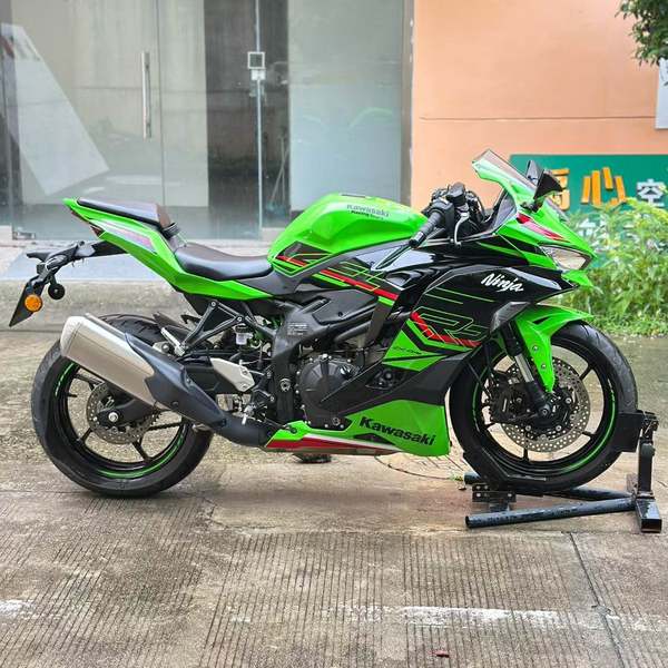 二手川崎ZX-4R