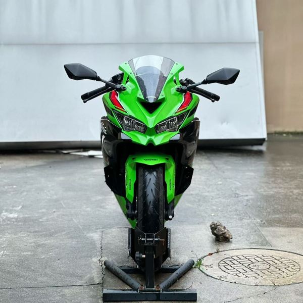 二手川崎ZX-4R