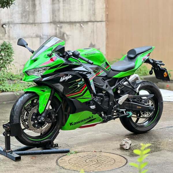 二手川崎ZX-4R