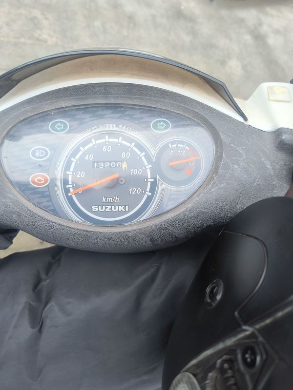 二手济南铃木丽彩UZ125