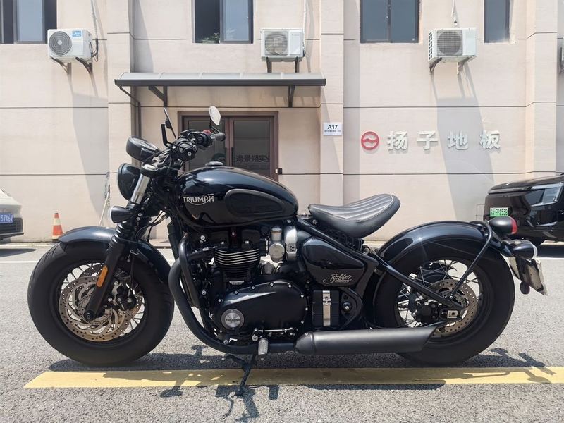 二手凯旋Bonneville Bobber