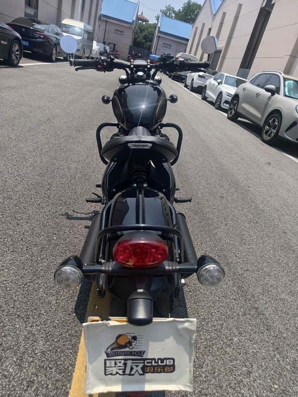 二手凯旋Bonneville Bobber
