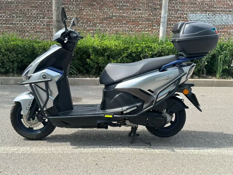 二手QJMOTOR鸿125