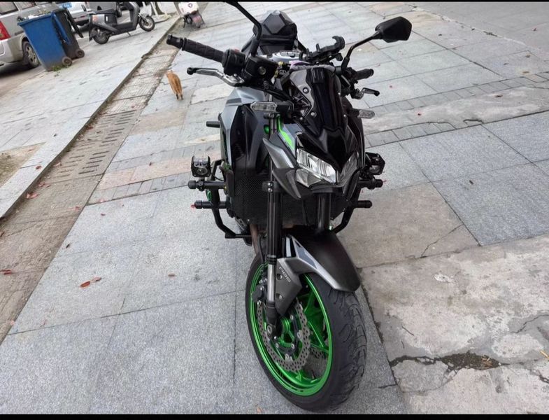 二手川崎Z900