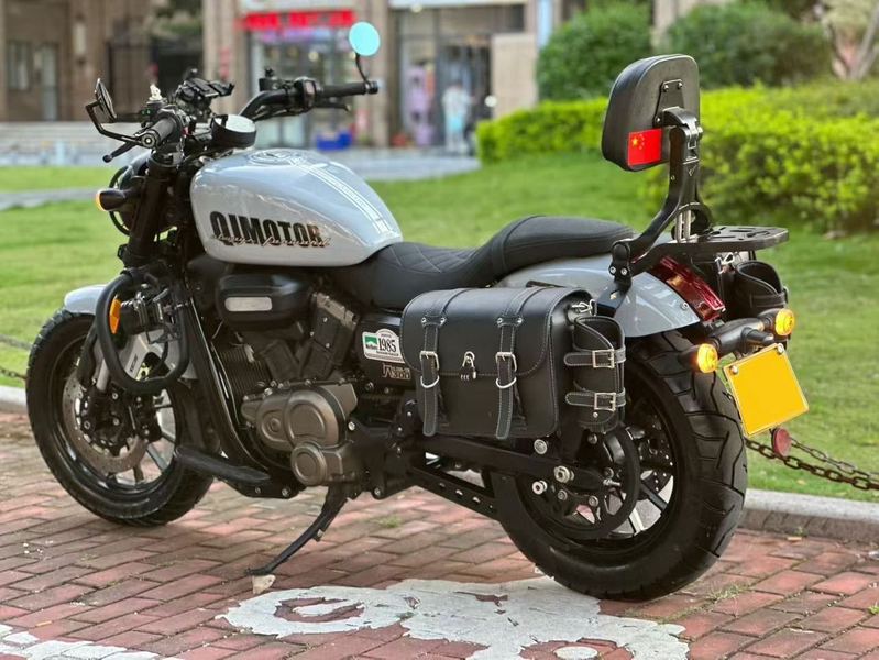 二手QJMOTOR闪300