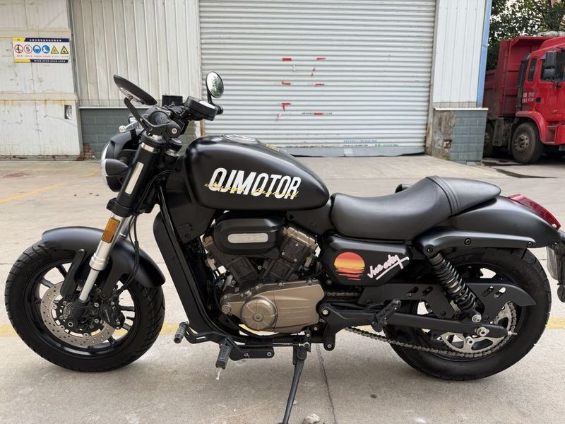 二手QJMOTOR闪300