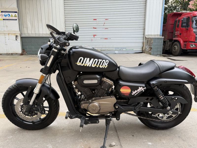 二手QJMOTOR闪300