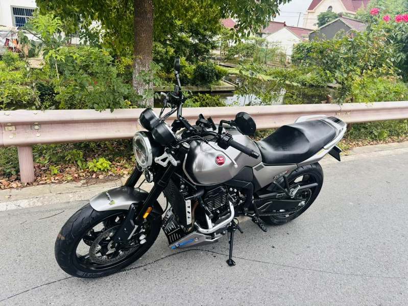 二手张雪机车500F
