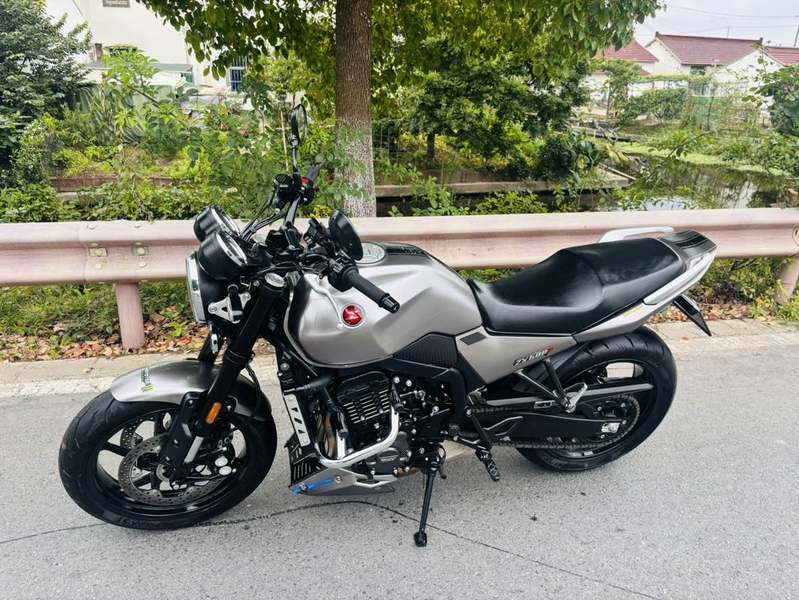 二手张雪机车500F