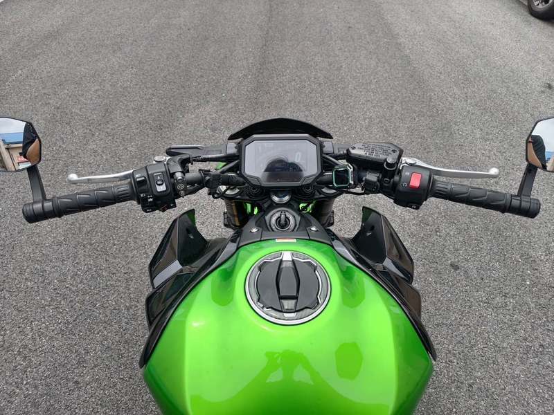 二手川崎Z900